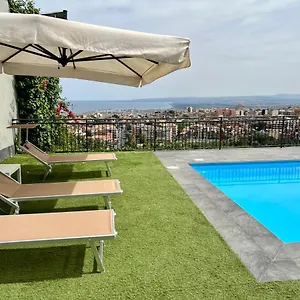 https://villa-leucatia-bedevents.taorminaitalyhotels.com