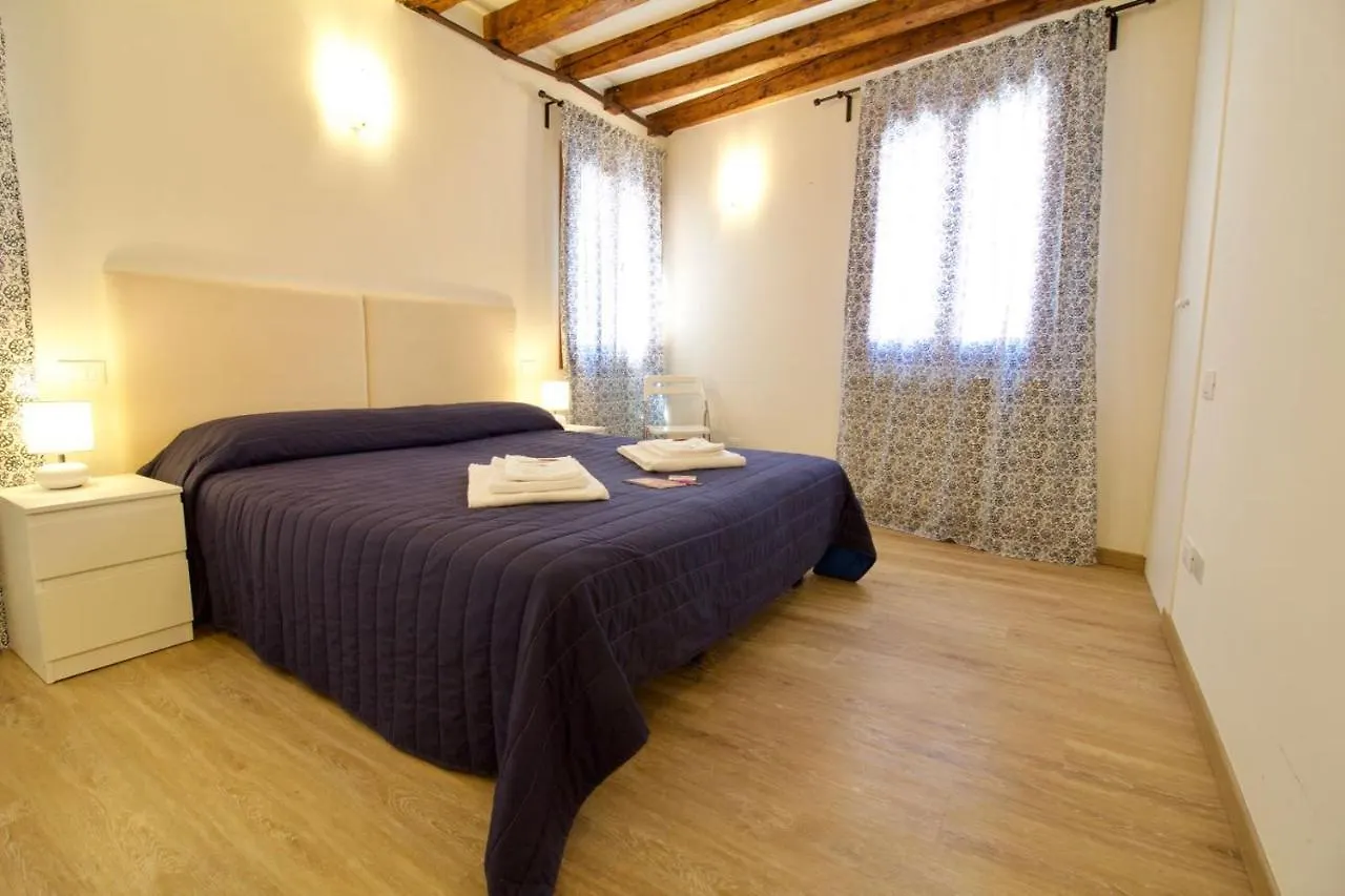 Gasthuis Veneziacentopercento Rooms Italië